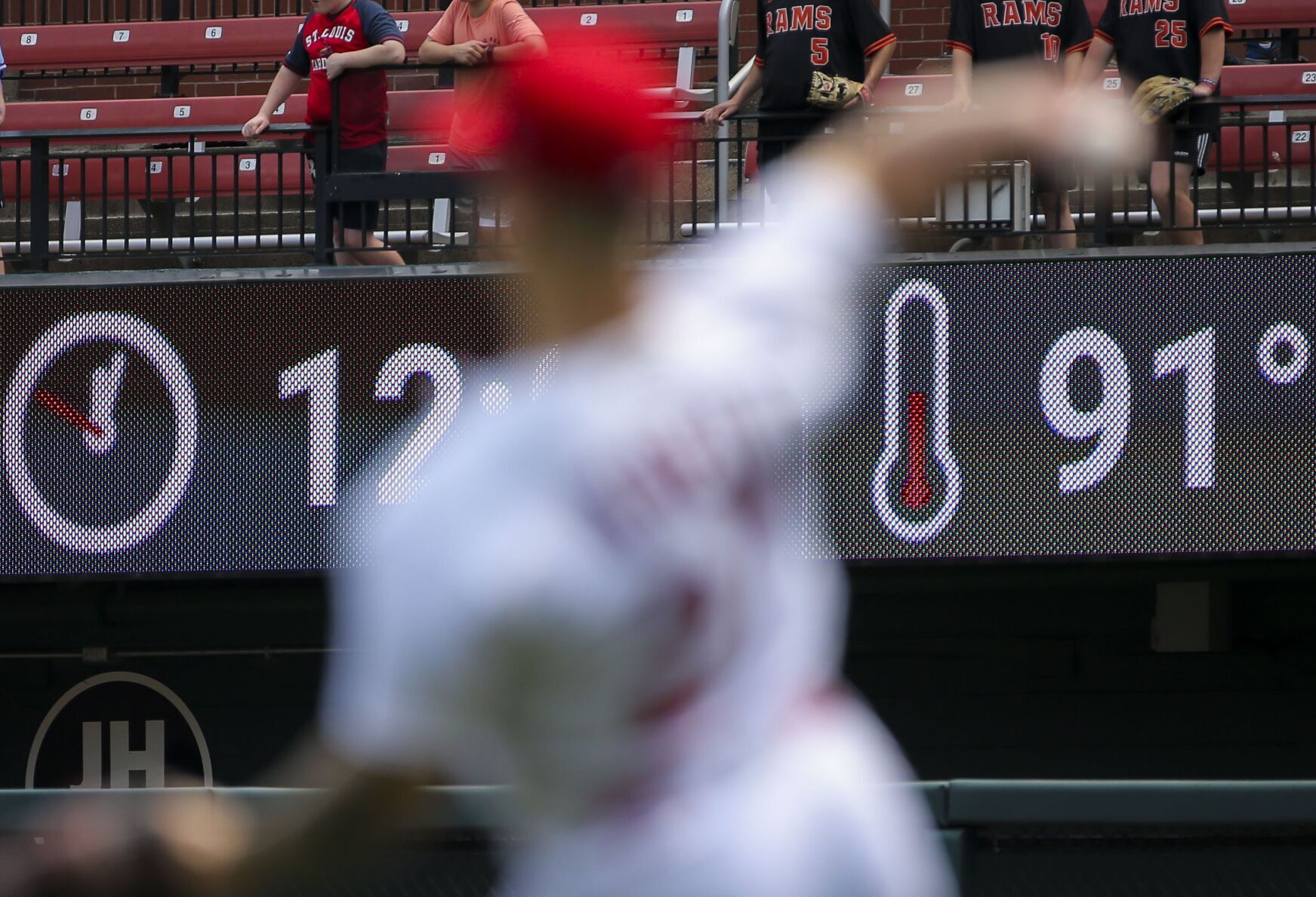 Cardinals hope for series win over Orioles